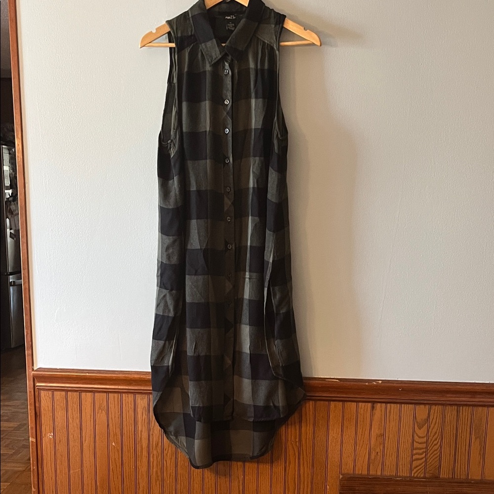 Rue21 Olive & Black Sleeveless Plaid High-Low Shirt Dress